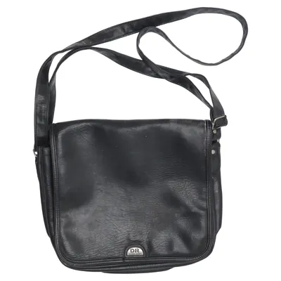 Axelremsväska (Svart) från Daniel-Ray