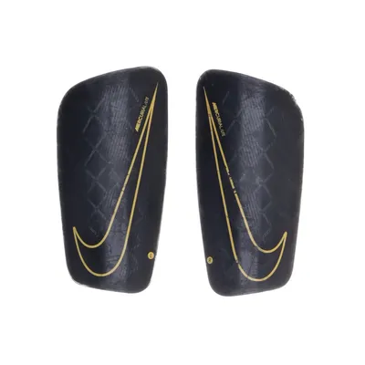 Scheenbeschermer (Zwart) van Nike