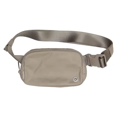 Heuptasje (Everywhere Belt Bag) van Lululemon Nylon, Gerecycled polyester