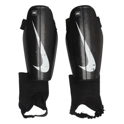 Shin guard (Black) from Nike