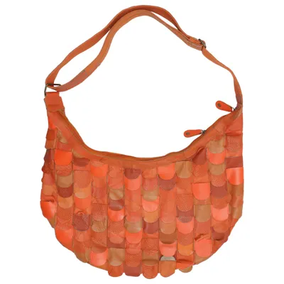 Axelremsväska (Orange, Brun, Flerfärgad) från De Montaigne