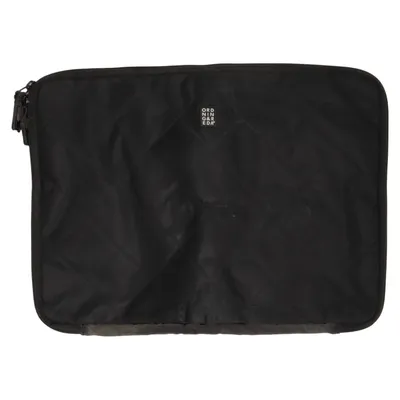 Laptopfodral (Svart) från Ordning & Reda