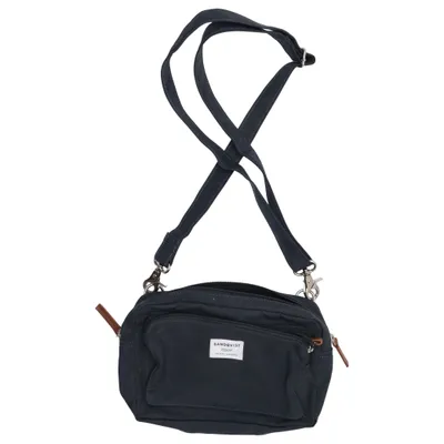 Axelremsväska (Blå) från Sandqvist