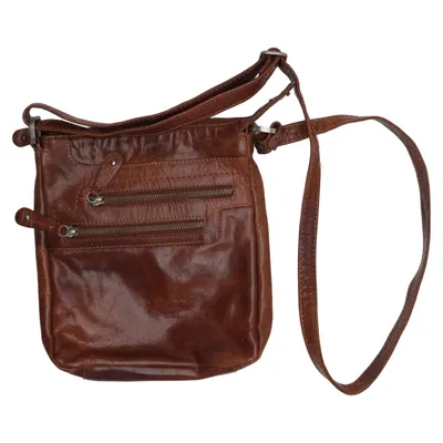 Axelremsväska (Brun) från Caso
