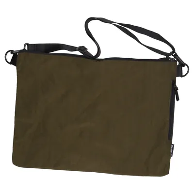 Sac à bandoulière (Vert) de Tumi