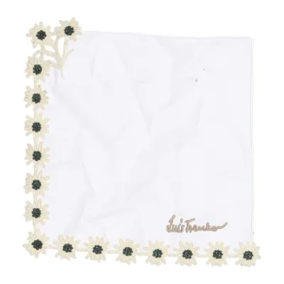 Mouchoir (Blanc, Beige, Noir) de Luis Trenker