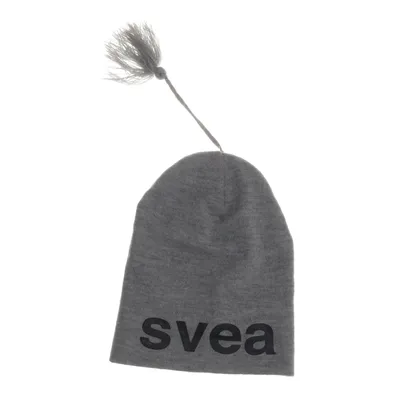 Pompon muts (Grijs, Zwart) van Svea Acryl