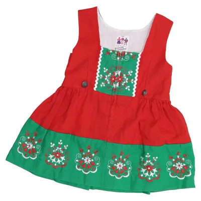 Vêtement traditionnel (Rouge, Vert, Blanc) de Isola