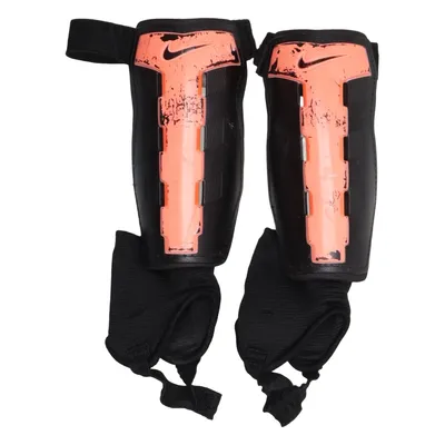 Scheenbeschermer (Zwart, Oranje) van Nike