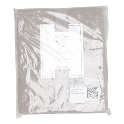Pillowcase (Beige) from H&M Home