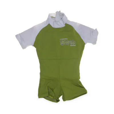 UV clothing (Green, White) from Camaro Elastane, Polyamide