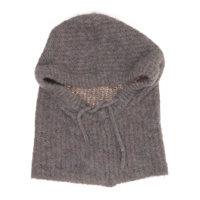 Balaklava (Bruin) van Object