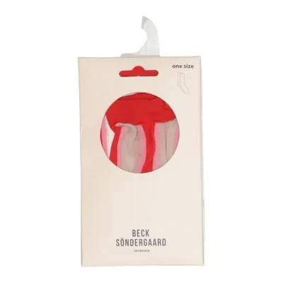 Strumpor (Röd, Beige, Rosa) från Beck Söndergaard