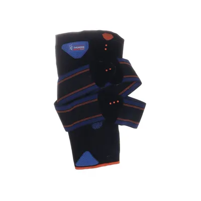 Knee support (Black, Blue, Orange) from Thuasne