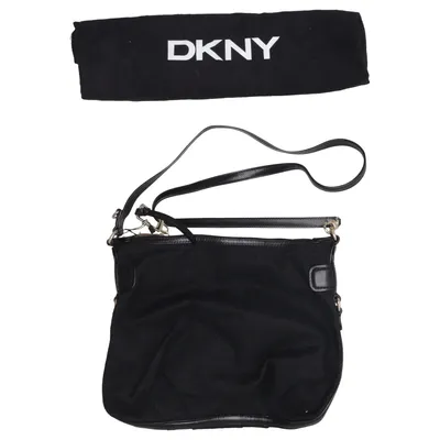 Axelremsväska (Svart) från DKNY