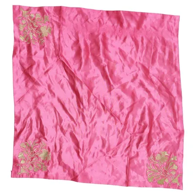 Cache-col (Rose)