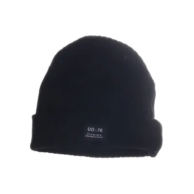 Beanie (Black) from UO-76 Acrylic