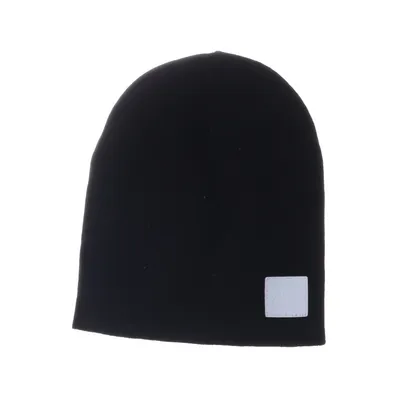 Beaniemössa (Svart) från DD Akryl