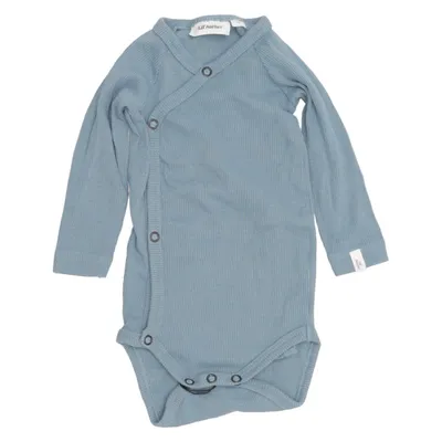 Body (Blau) von Lil'Atelier