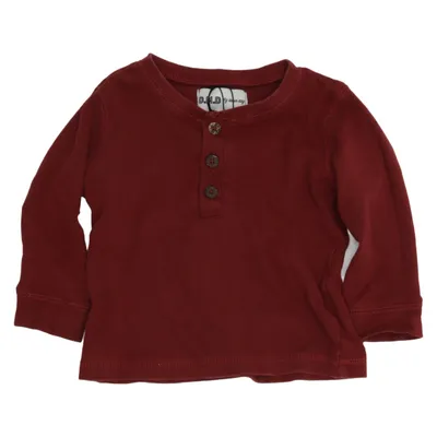 Henley shirt (Red) from D.M.D by Denim Day Organic cotton