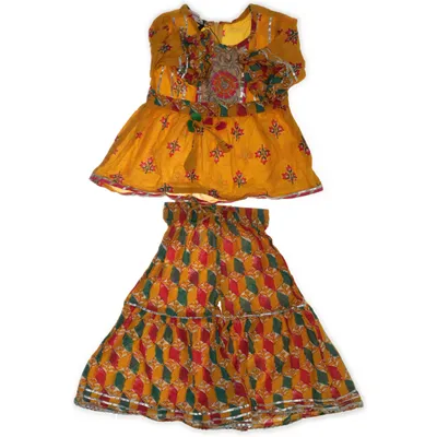 Costume folklorique (Jaune, Multicolore) de Readdiprint Fashion