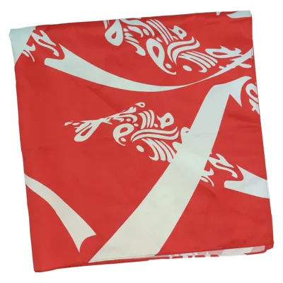 Sjaaltje (Rood, Wit) van Shiseido