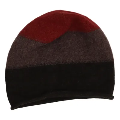Beanie (Frodomara) from Loevenich Wool