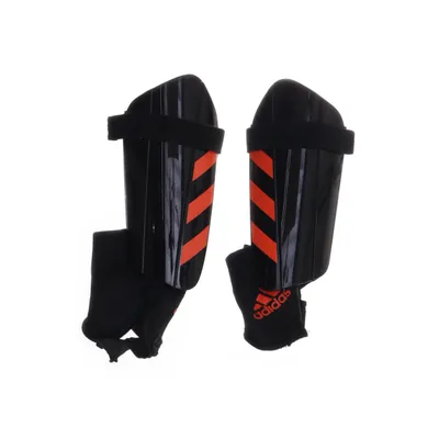 Scheenbeschermer (Zwart) van Adidas