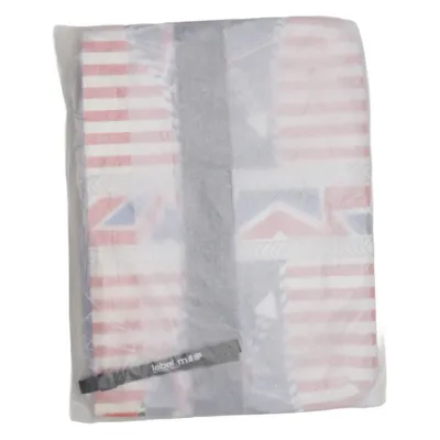 Laptop case (Blue, Red, White) from Label.M