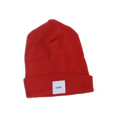 Beaniemössa (Röd) från Oamc Bomull