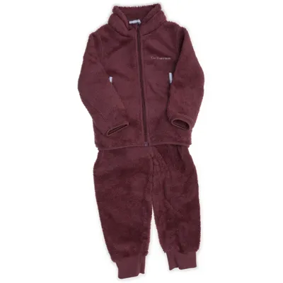 Mjukisset (Rosa) från On the Peak Polyester