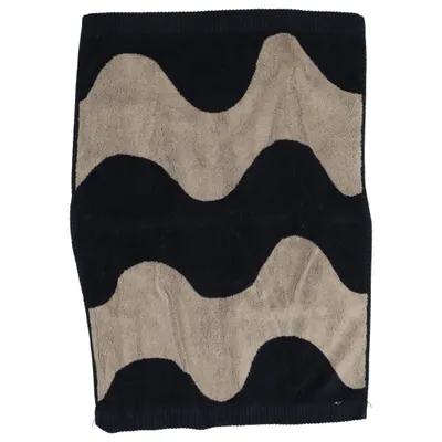 Handduk (Svart, Beige) från Marimekko Bomull