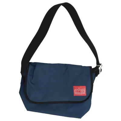 Axelremsväska (Blå) från Manhattan Portage