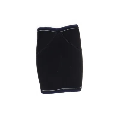 Knee support (Black) from Rehband