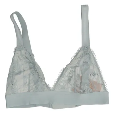 Brassière (No.8) de Closely