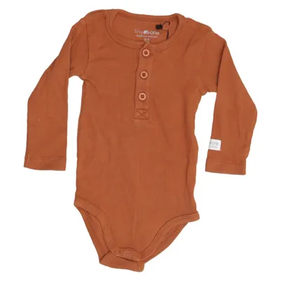 Body (Brun) fra Tiny One Økologisk bomuld