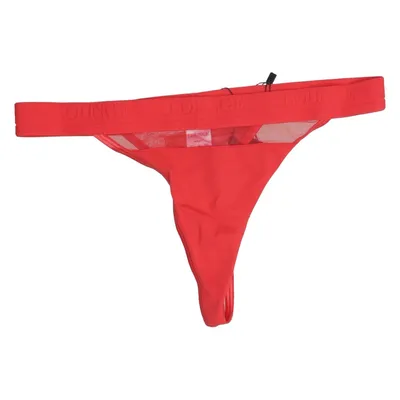String (Mesh) van Lounge