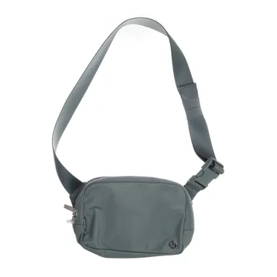 Waist bag second hand Buy second hand easily online on sellpy