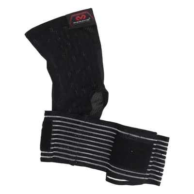 Knee support (Black) from McDavid