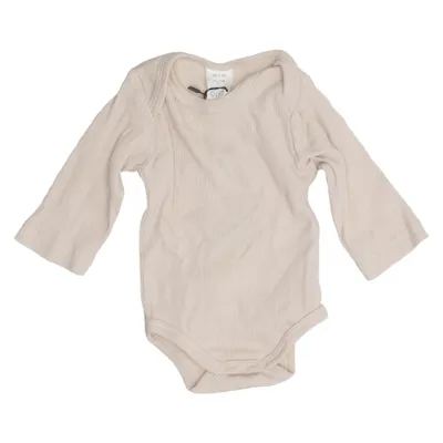 Body (Beige) från Dimo Bomull
