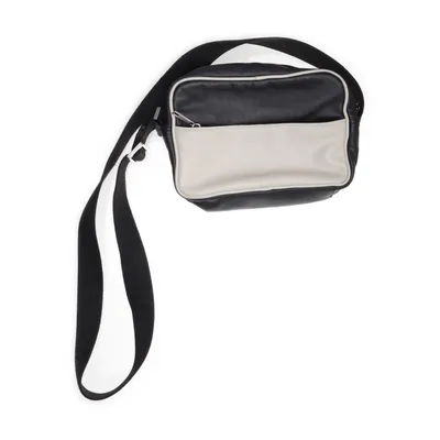 Axelremsväska (Svart, Vit) från Zign Skinn