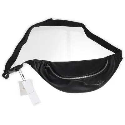 Midjeväska (Svart) från Calvin Klein