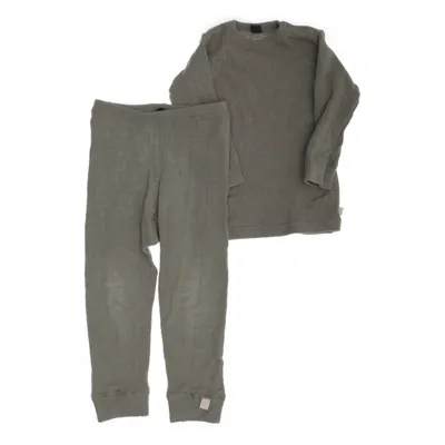Base layer (Green) from Dilling