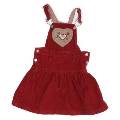 Hängselklänning (Röd) från Outfit Bomull