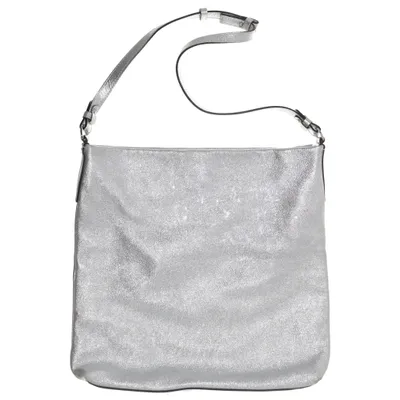 Axelremsväska (Silverfärgad) från Gianni Chiarini