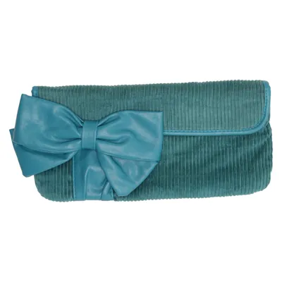 Clutch bag (Product Information Extraction v1.0) from Larèa