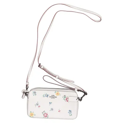 Axelremsväska (Kira Crossbody) från Coach Skinn