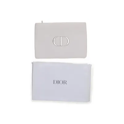 Necessär (C400100211) från Dior Beauté Polyester