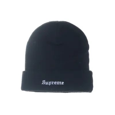 Kupuj z drugiej ręki Supreme online w Sellpy