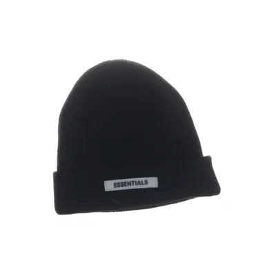 Beaniemössa (Svart) från Fear of God Essentials